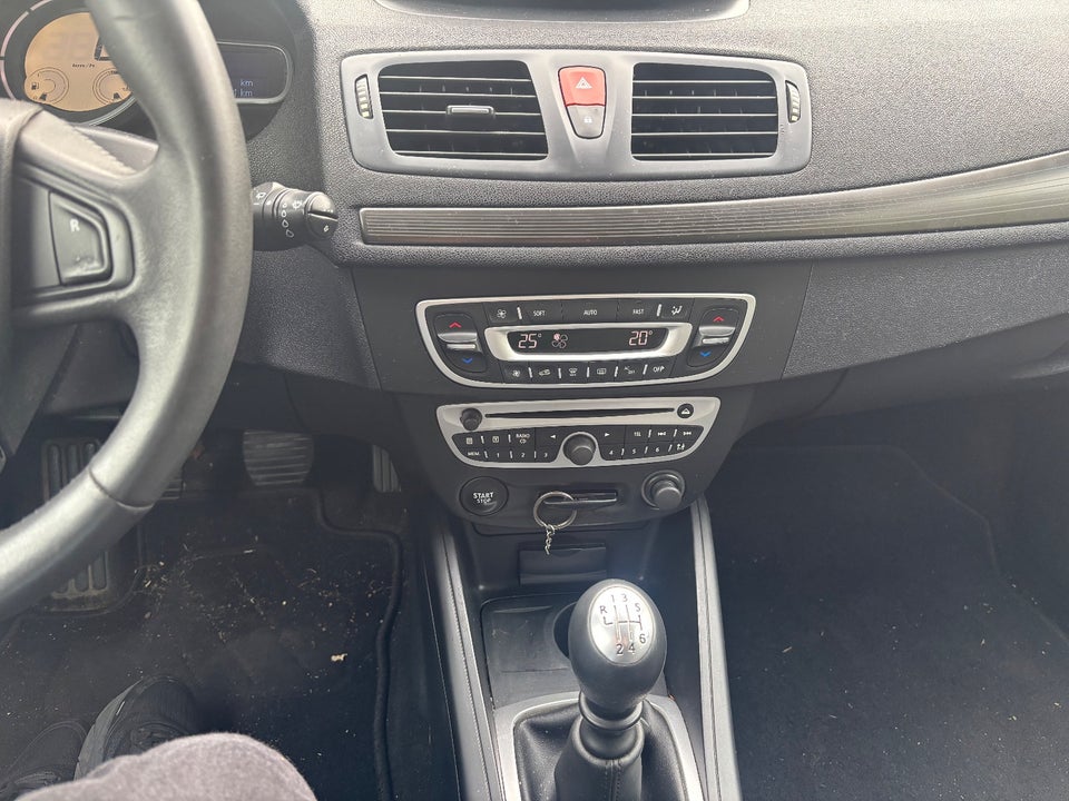 Renault Megane III 1,5 dCi 110 Authentique Sport Tourer 5d
