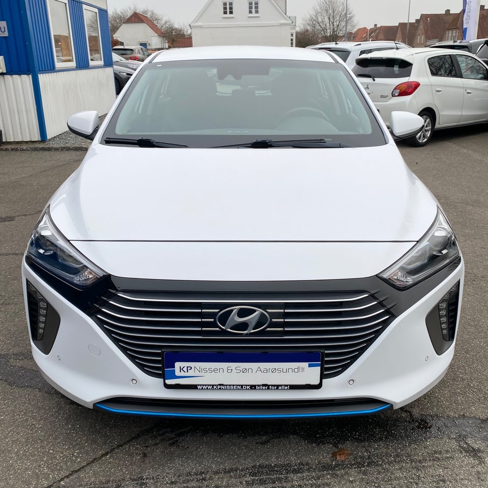 Hyundai Ioniq 1,6 PHEV Trend DCT 5d