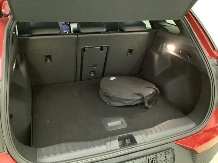 Ford Explorer 77 Premium Extended Range 5d