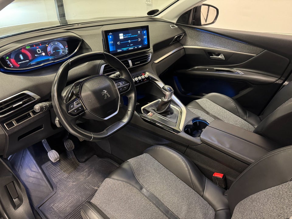 Peugeot 3008 1,5 BlueHDi 130 Allure 5d