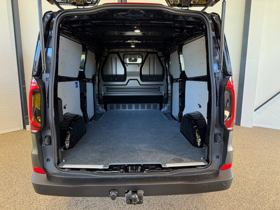 VW Transporter 2,0 TDi 170 PanAmericana Kassevogn aut. LWB