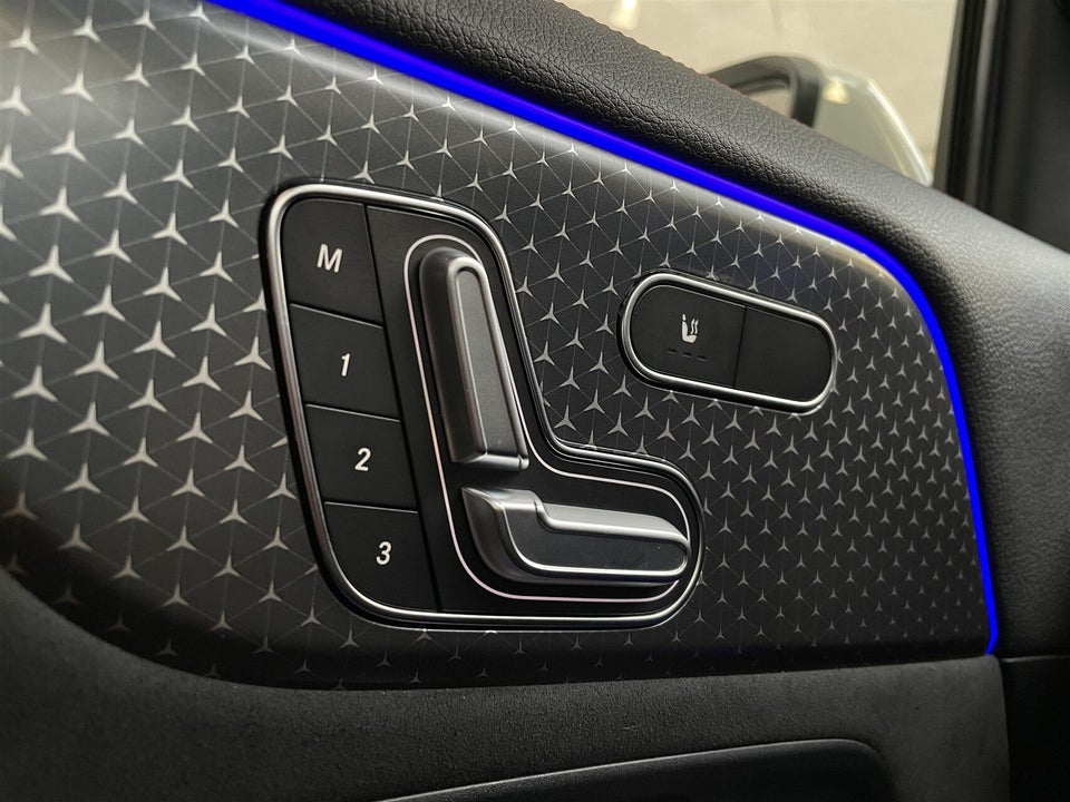 Mercedes EQA350 AMG Line Premium 4Matic 5d