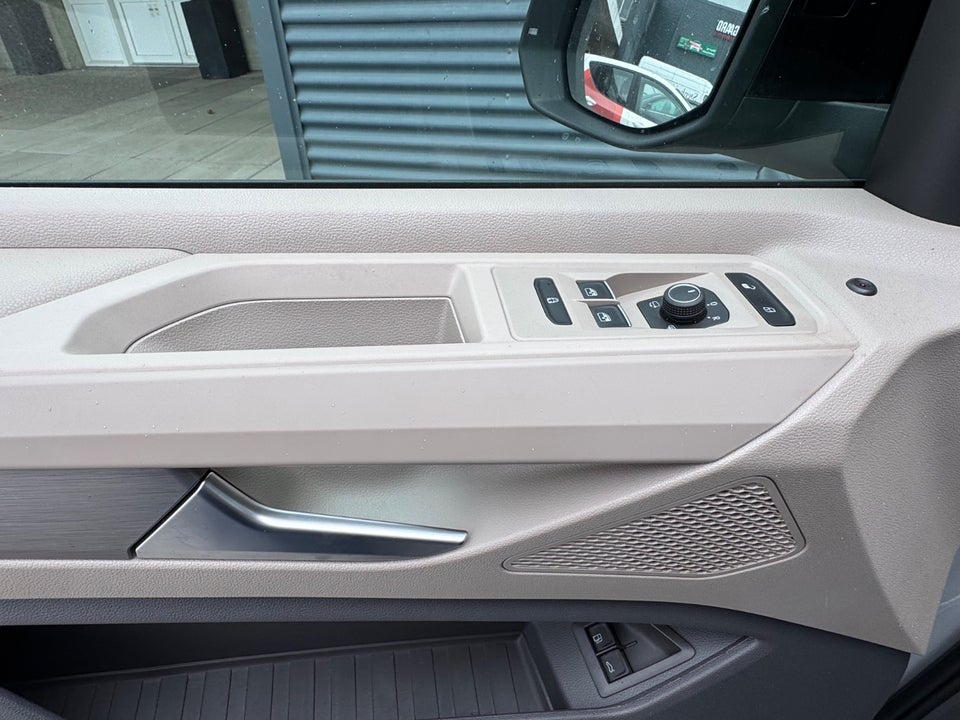 VW Multivan 1,4 eHybrid Life DSG kort