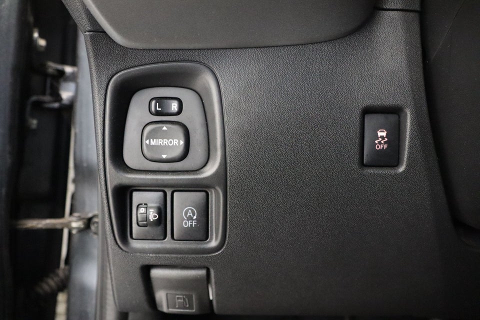 Toyota Aygo 1,0 VVT-i x-press 5d