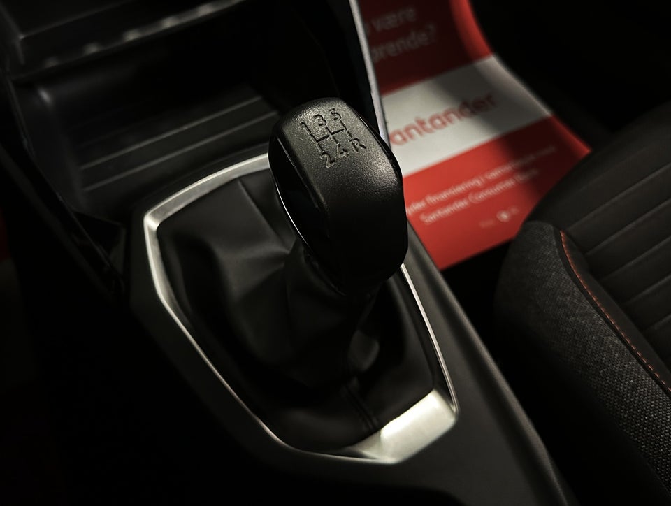 Peugeot 208 1,2 PureTech 75 Active 5d