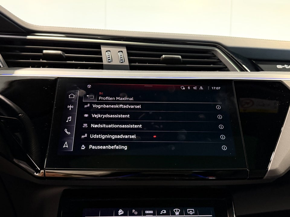 Audi e-tron 55 S-line Sportback quattro 5d