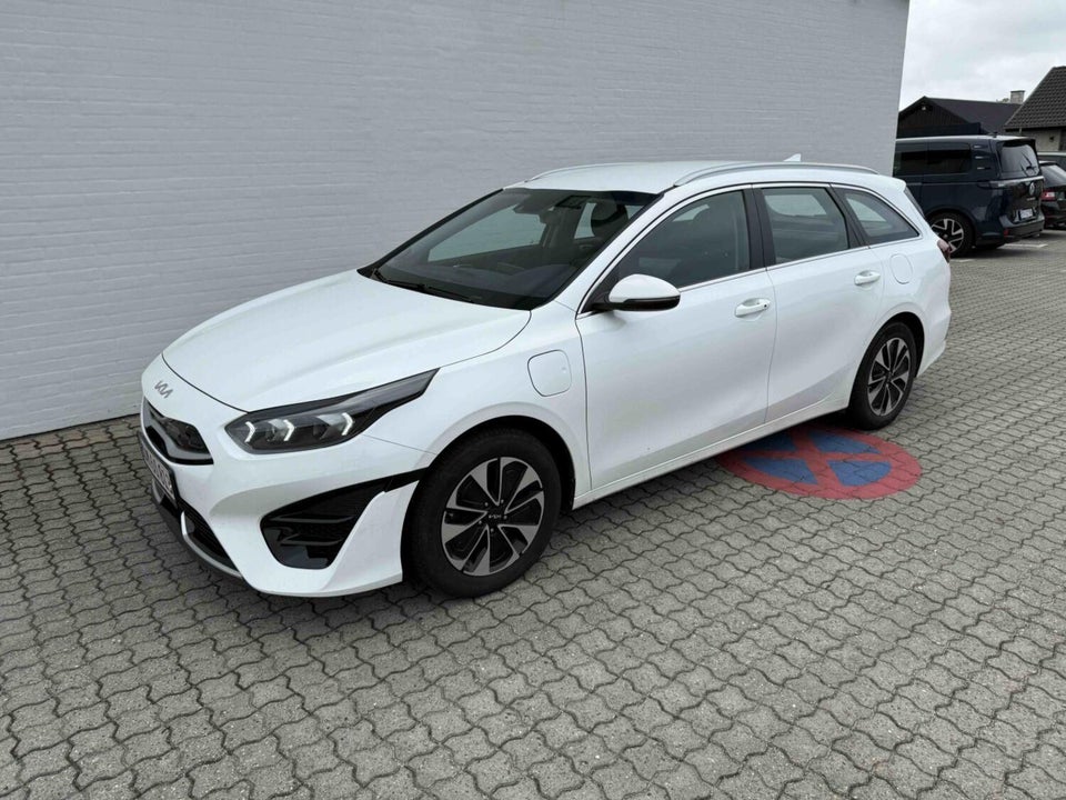 Kia Ceed 1,6 PHEV Prestige SW DCT 5d