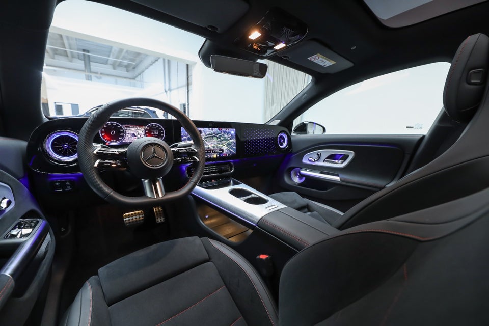 Mercedes CLA250+ EQ AMG Premium Plus 4d