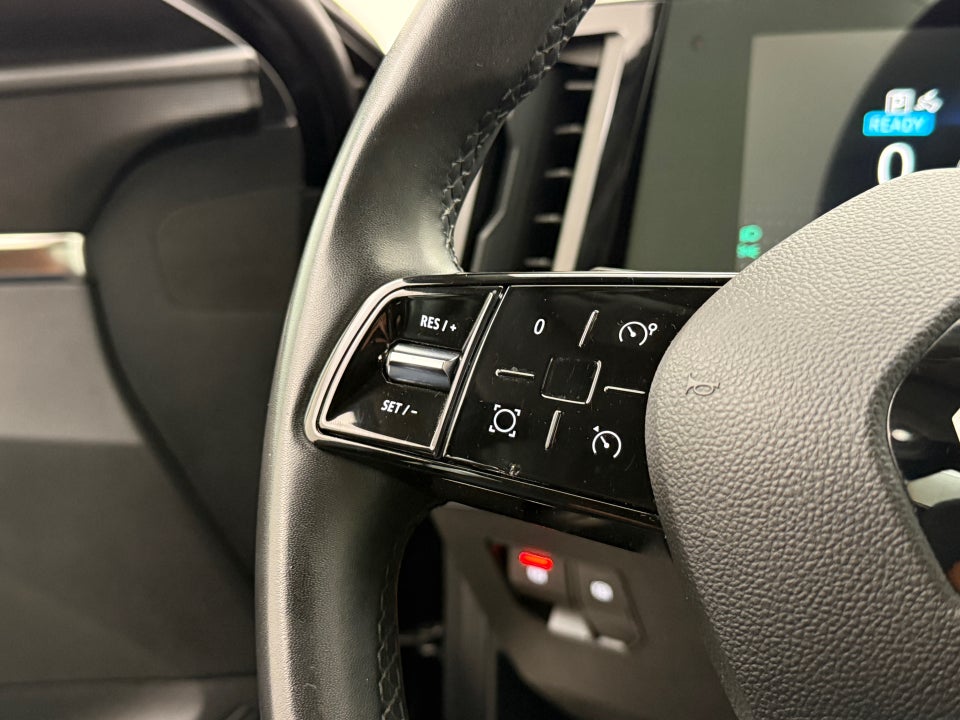 Renault Megane E-Tech 60 Equilibre 5d