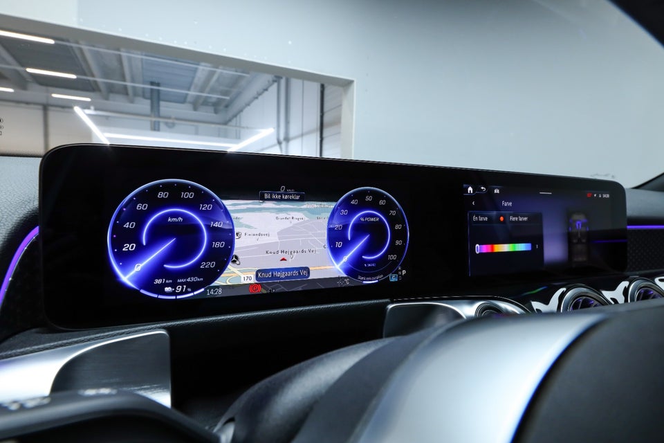 Mercedes EQB350 Progressive Advance Plus 4Matic 5d