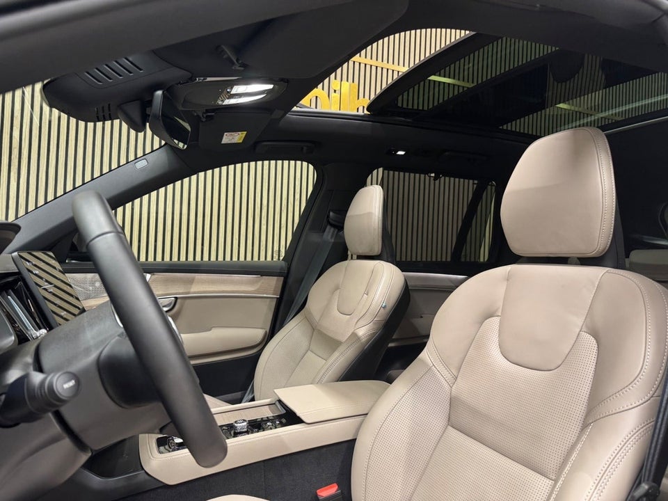 Volvo XC90 2,0 T8 ReCharge Ultra Dark aut. AWD 7prs 5d