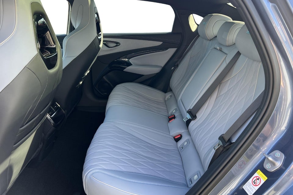 BYD Seal 86 Excellence AWD 4d