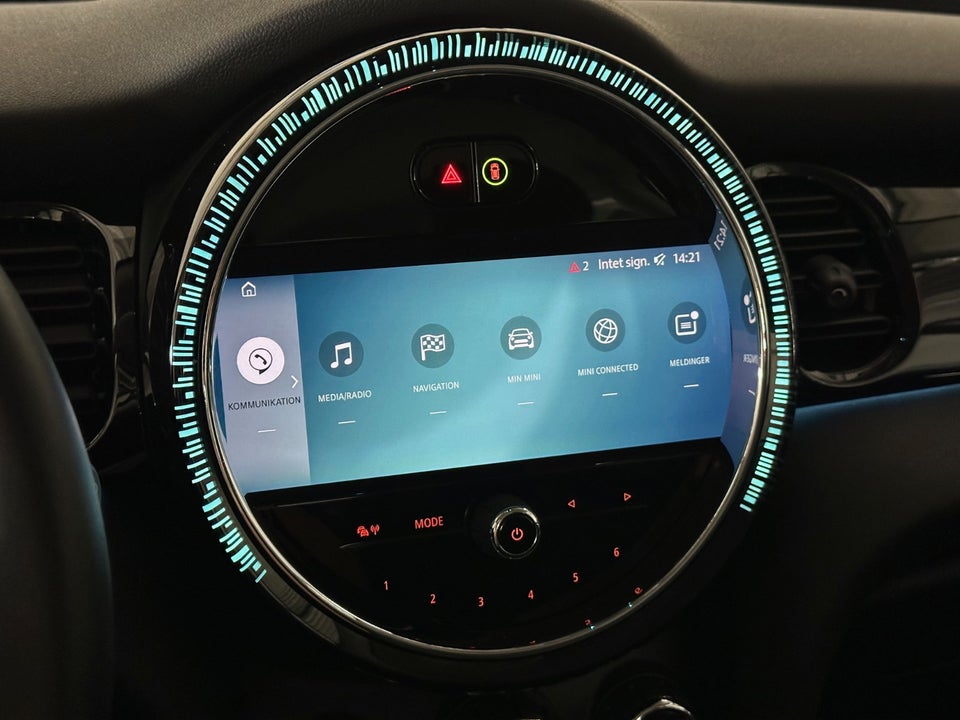 MINI Cooper SE Classic Trim 3d