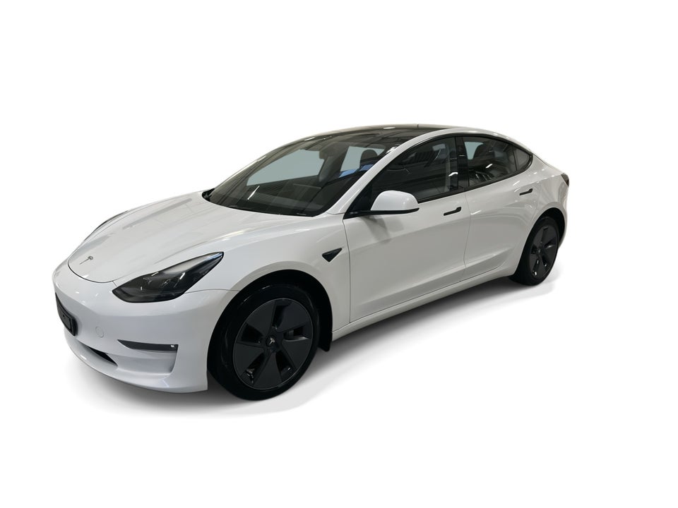 Tesla Model 3 Long Range RWD 4d