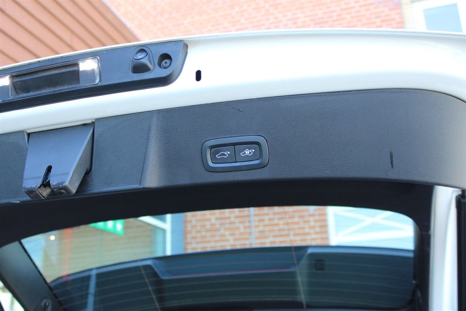 Volvo XC40 P8 ReCharge Twin Ultimate 5d