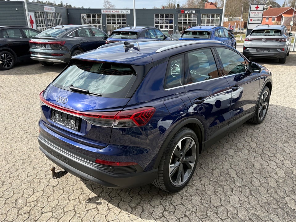 Audi Q4 e-tron 40  5d