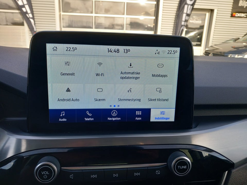 Ford Kuga 2,5 PHEV Titanium CVT 5d