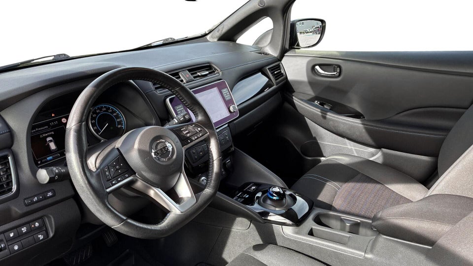 Nissan Leaf 40 N-Connecta 5d