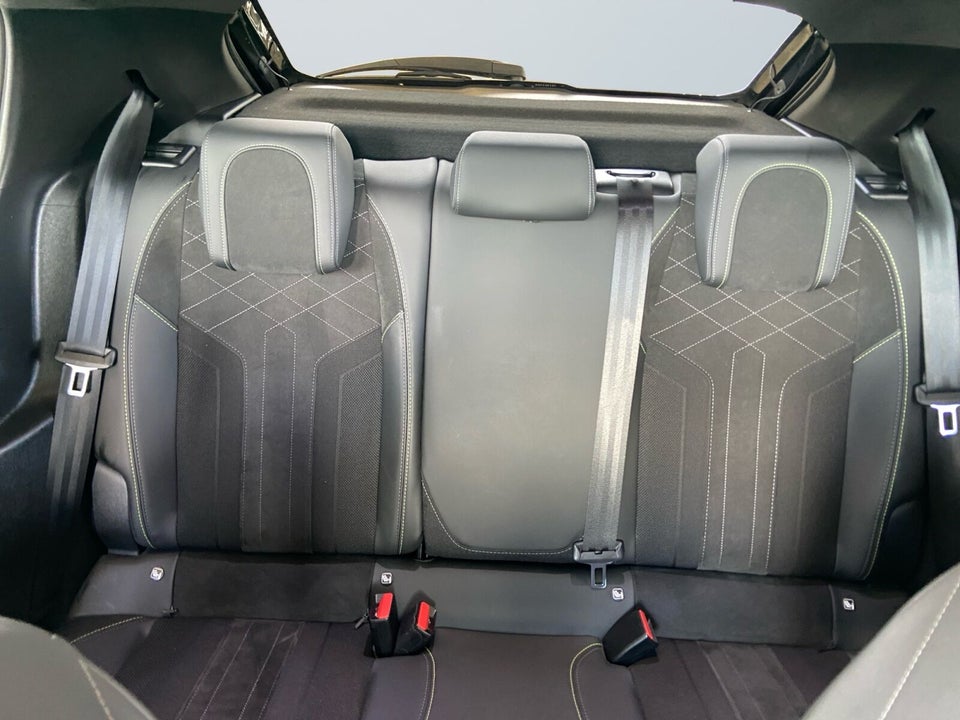 Peugeot e-208 50 GT Pack 5d