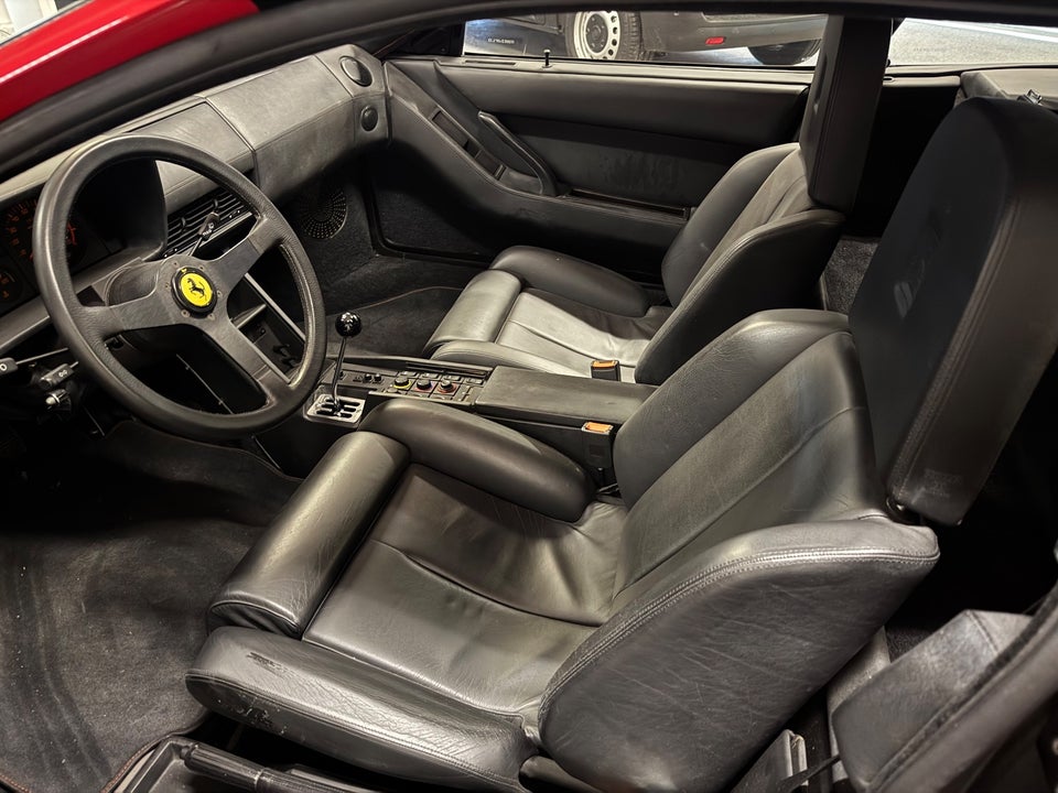 Ferrari Testarossa 4,9  2d