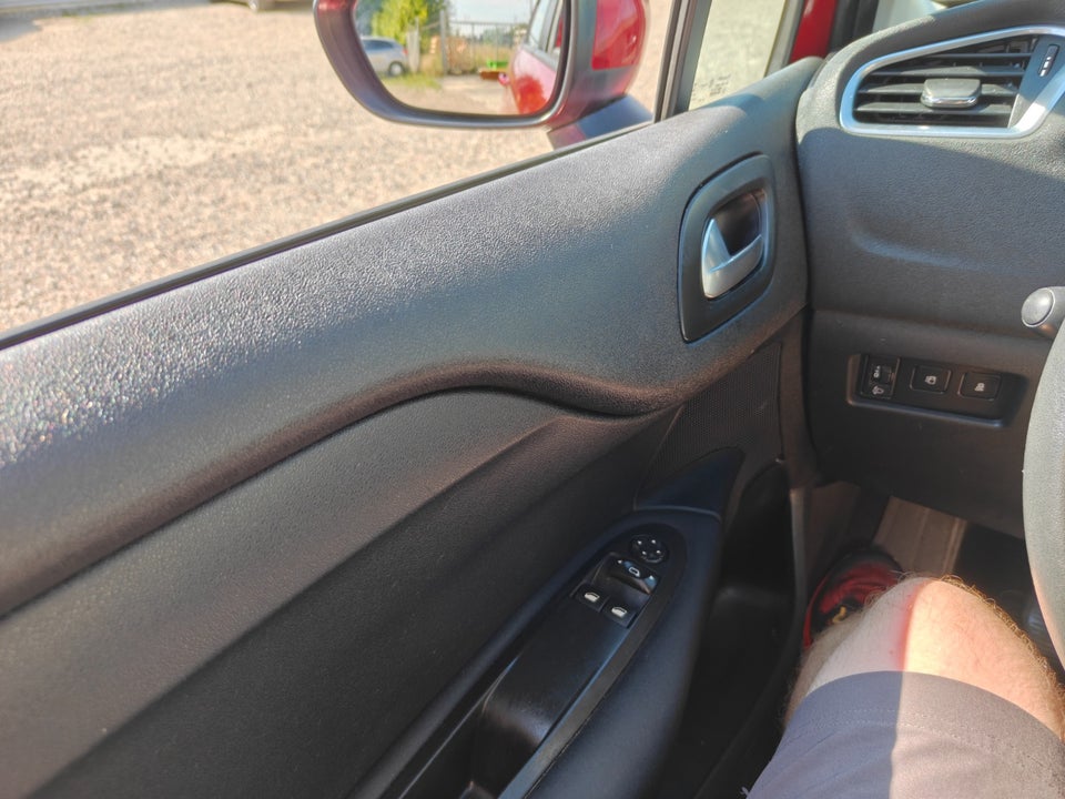 Citroën C4 1,2 PureTech 110 Feel 5d