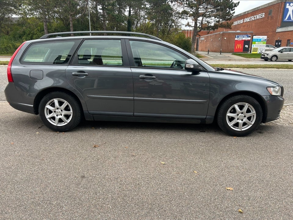 Volvo V50 1,6  5d
