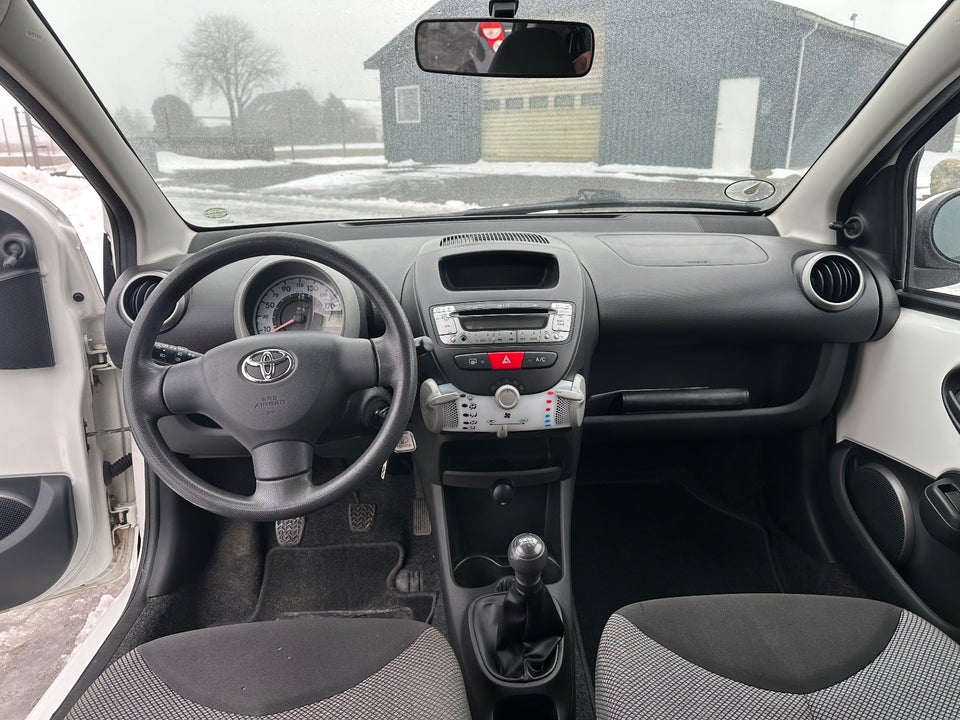Toyota Aygo 1,0 VVT-i T2 Air 5d