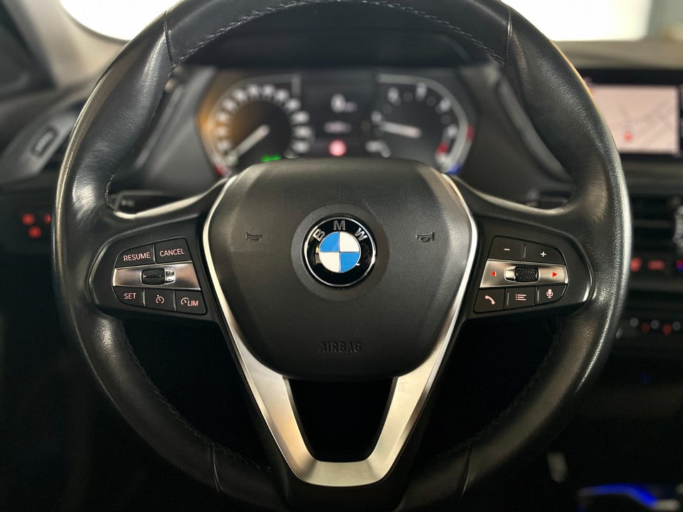 BMW 118d 2,0 Sport Line aut. 5d