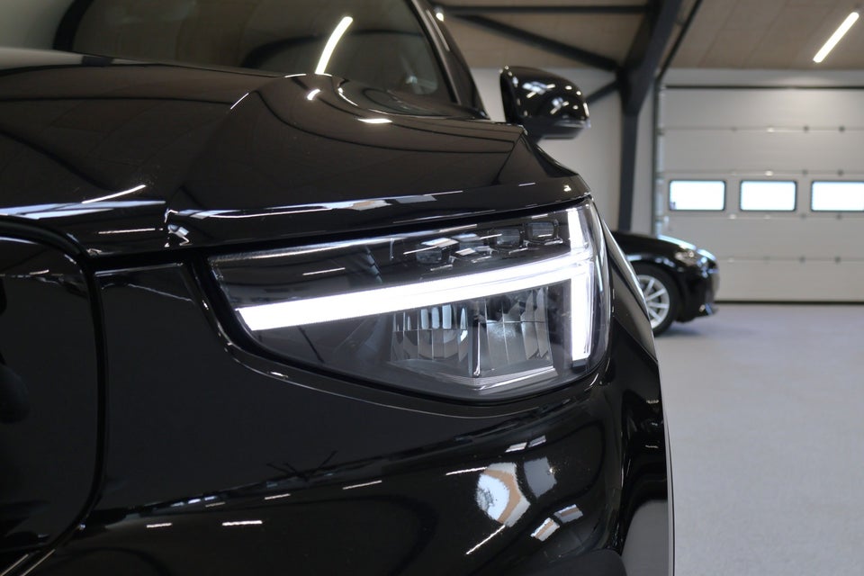 Volvo XC40 P6 ReCharge Core 5d