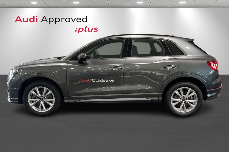 Audi Q3 45 TFSi e S-line+ S-tr. 5d