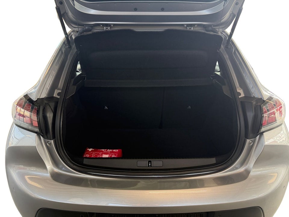 Peugeot e-208 50 Active Pack 5d