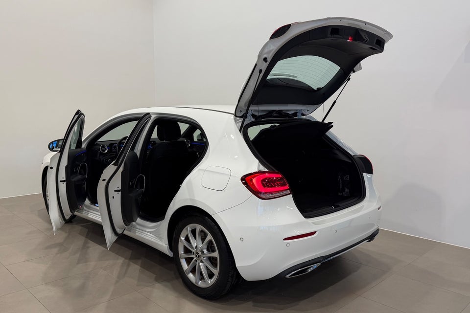 Mercedes A250 e 1,3 Progressive aut. 4d