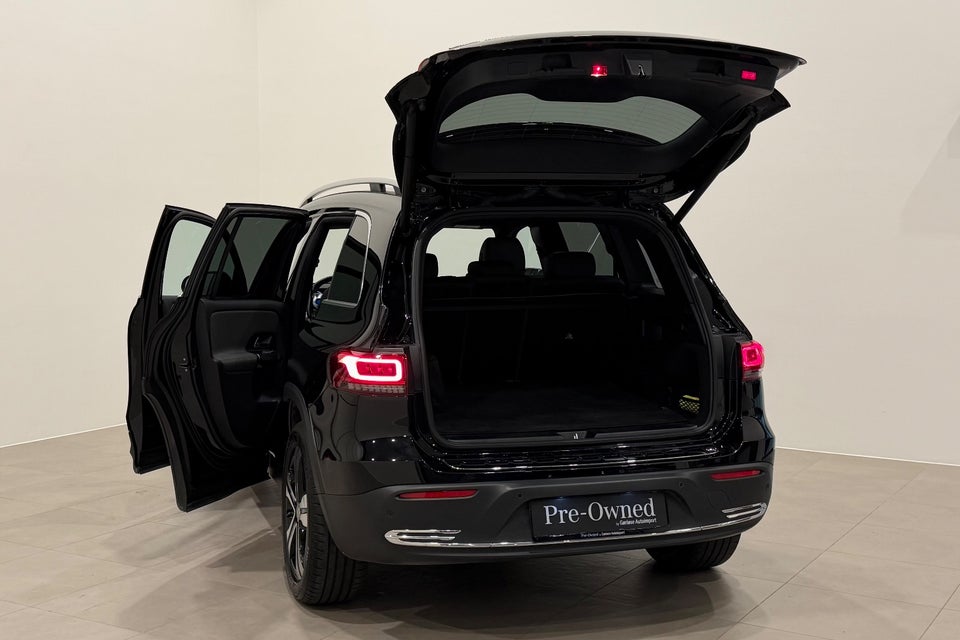 Mercedes EQB300 Electric Art 4Matic 5d
