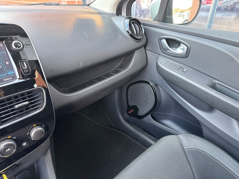 Renault Clio IV 0,9 TCe 90 Zen Sport Tourer 5d