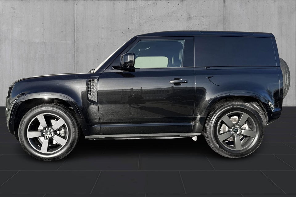 Land Rover Defender 90 3,0 D250 Hard Top X-Dynamic SE aut. Van 3d