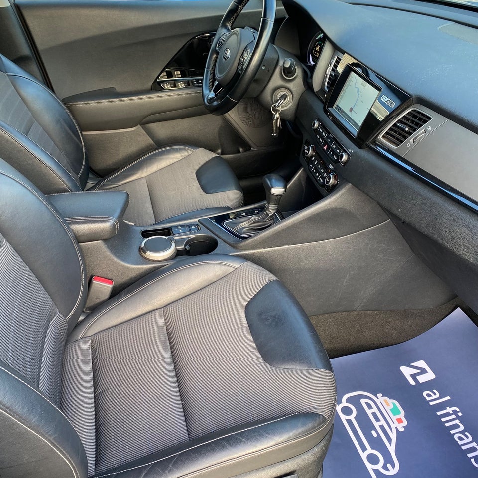 Kia Niro 1,6 PHEV Advance DCT 5d