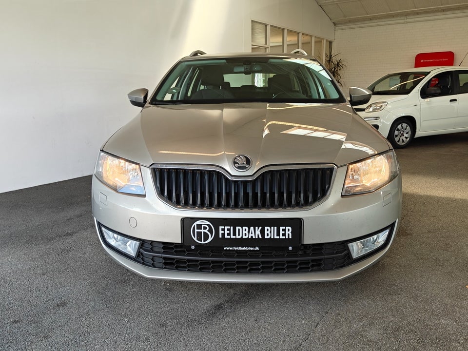 Skoda Octavia 1,2 TSi 105 Elegance Combi 5d