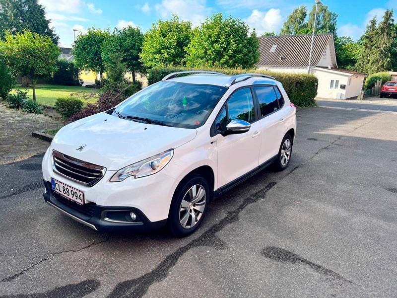 Peugeot 2008 1,2 VTi 82 Active 5d