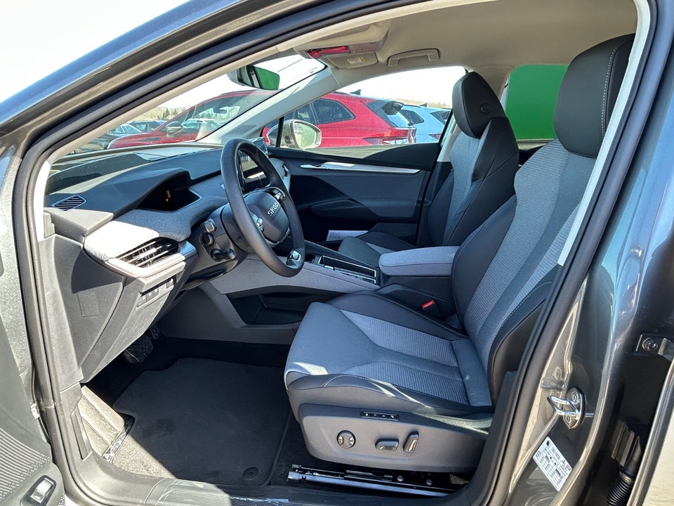 Skoda Enyaq 85 iV Advanced 5d