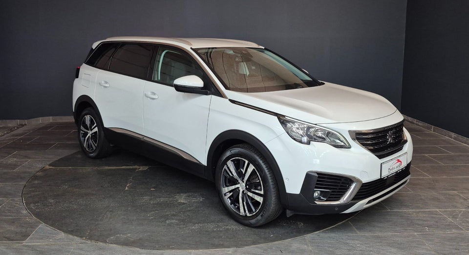 Peugeot 5008 1,2 PureTech 130 Allure EAT8 7prs 5d