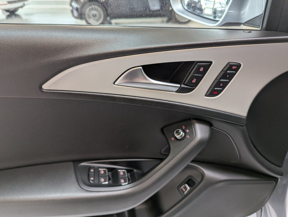 Audi A6 3,0 TDi 218 quattro S-tr. 4d