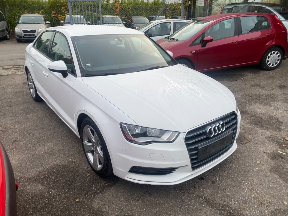 Audi A3 2,0 TDi 150 Ambition 4d