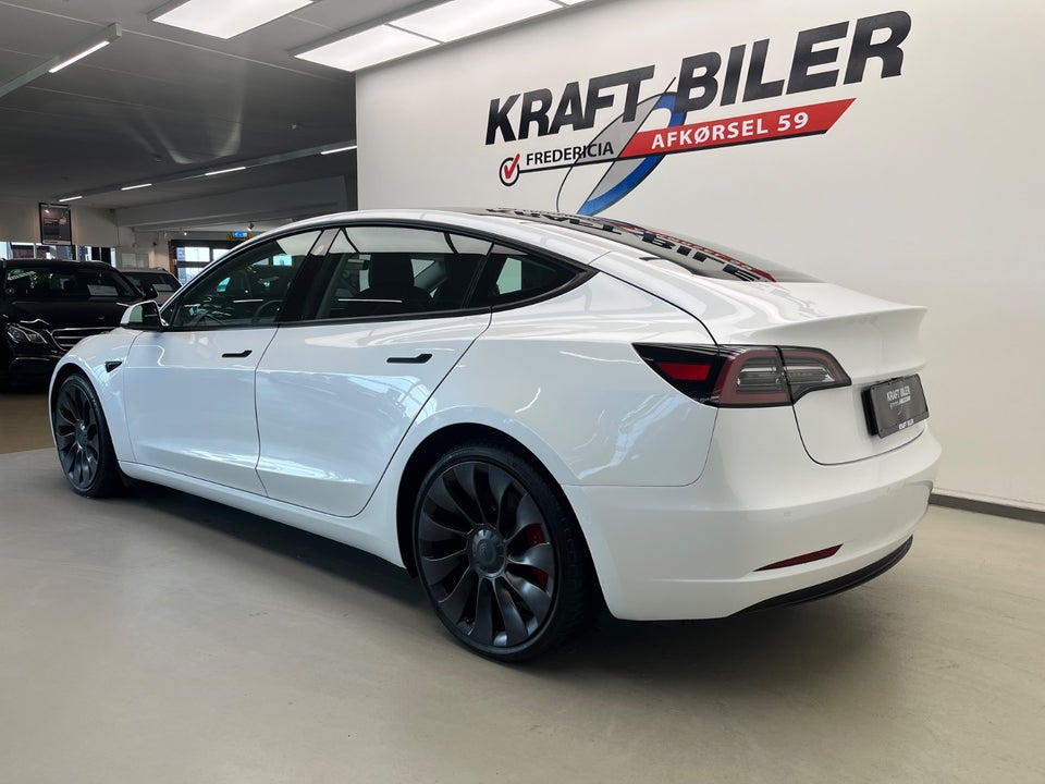 Tesla Model 3 Performance AWD 4d