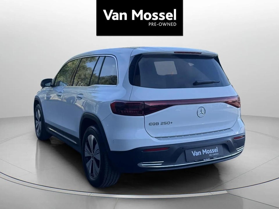 Mercedes EQB250+ Progressive 5d