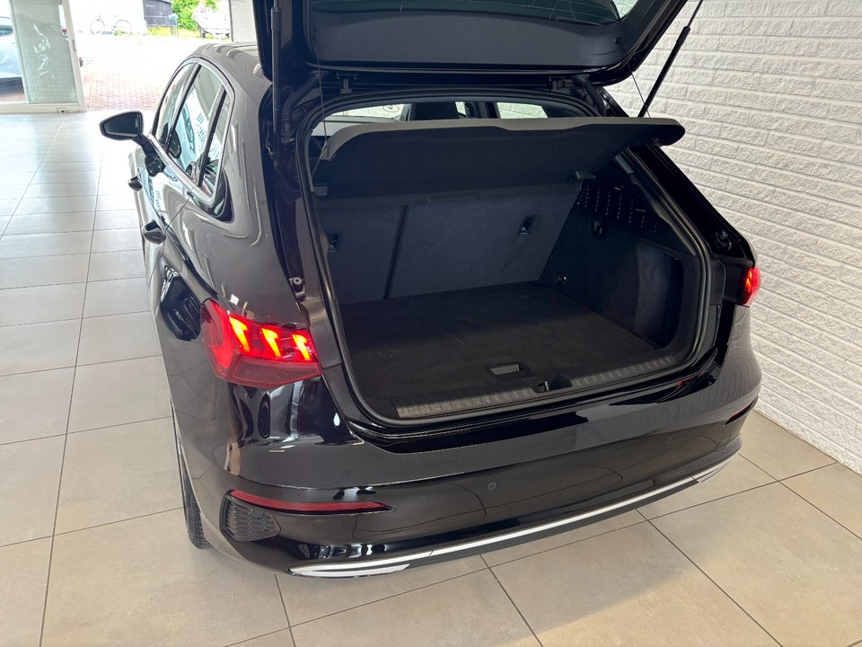 Audi A3 40 TFSi e Prestige Sportback S-tr. 5d