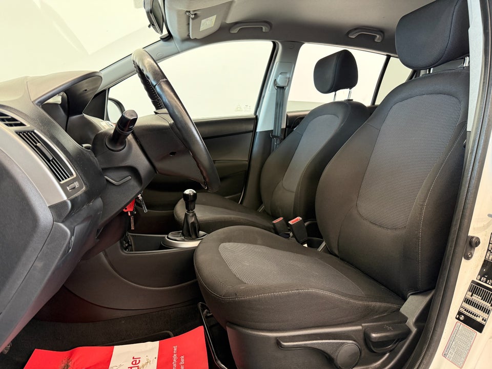 Hyundai i20 1,25 Classic XTR 5d