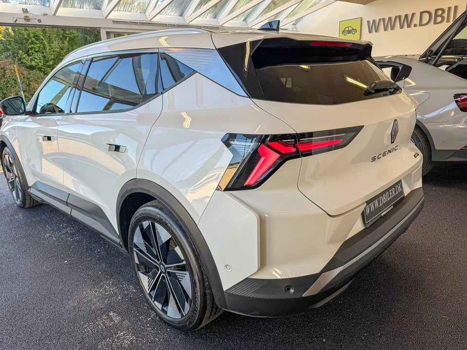 Renault Scenic E-Tech 87 Techno 5d
