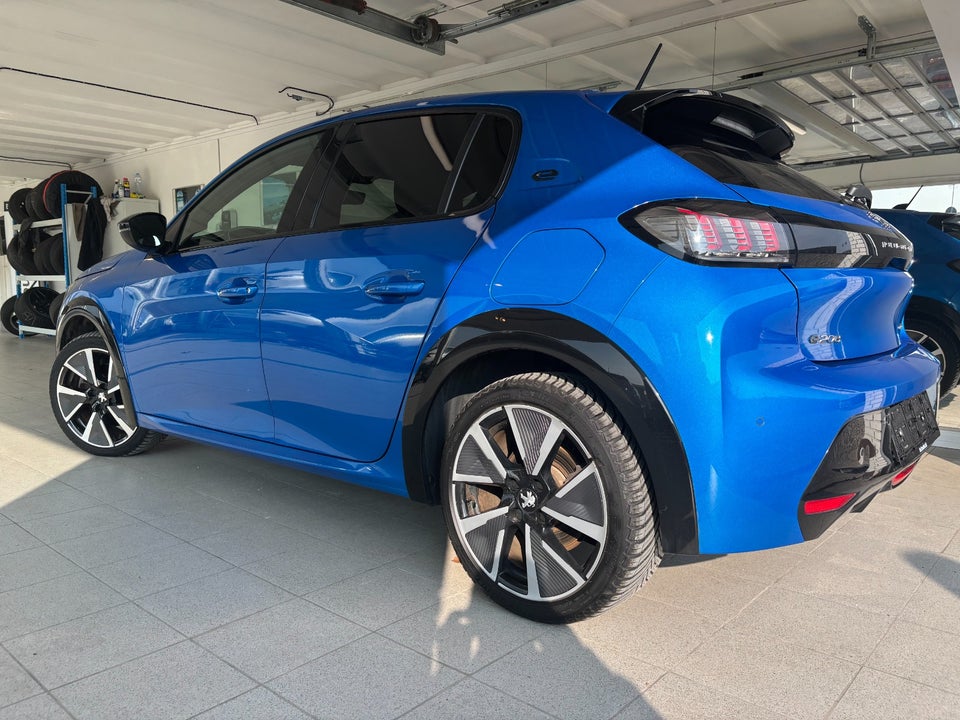 Peugeot e-208 50 GT 5d