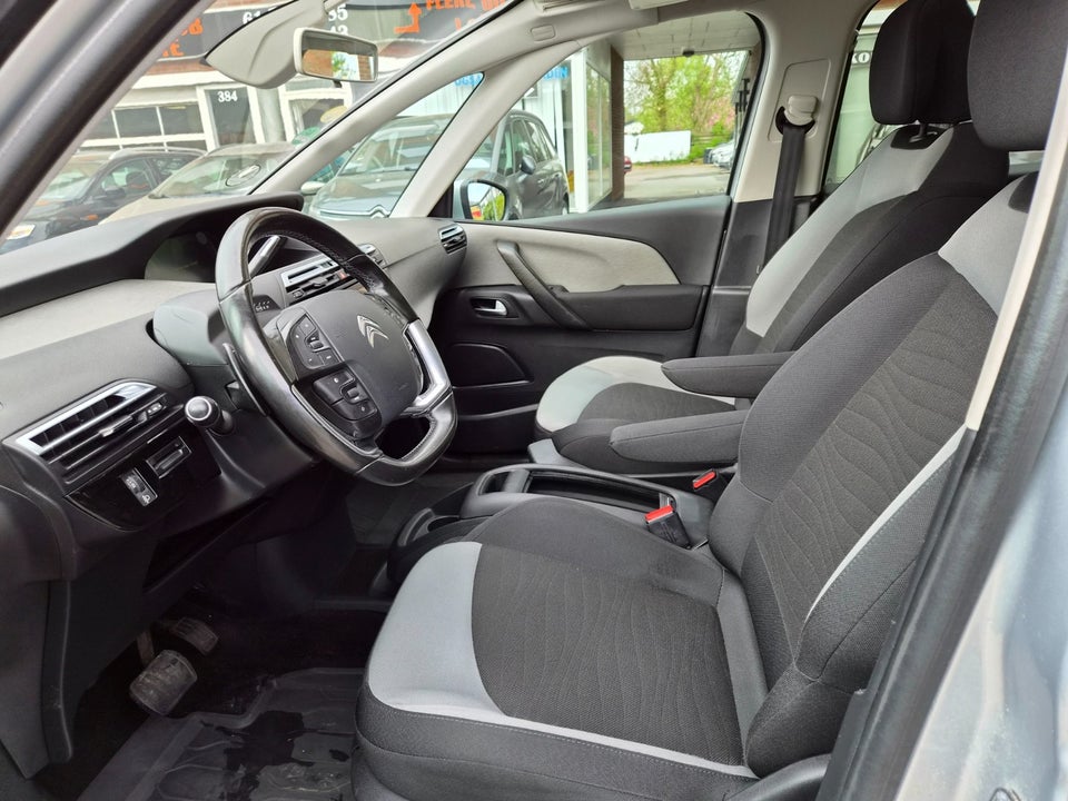 Citroën Grand C4 Picasso 1,6 e-HDi 115 Intensive ETG6 7prs 5d