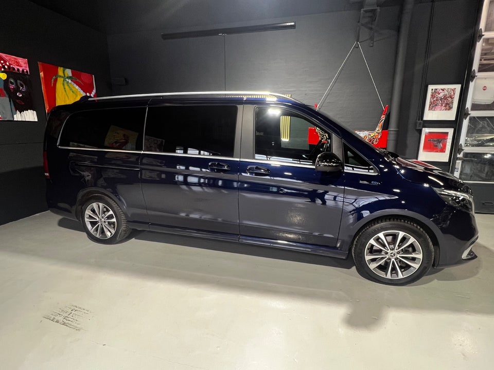 Mercedes EQV300 Avantgarde XL Van